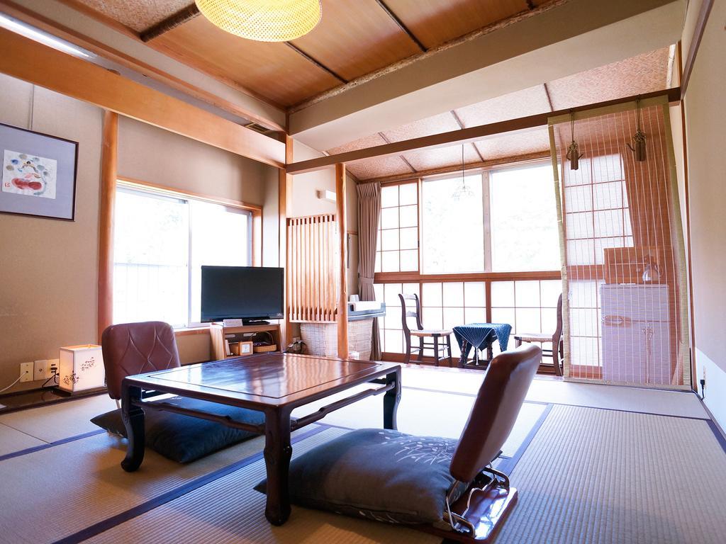 Sumiyosiya Ryokan Nozawa Bilik gambar