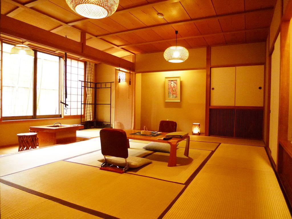 Sumiyosiya Ryokan Nozawa Bilik gambar